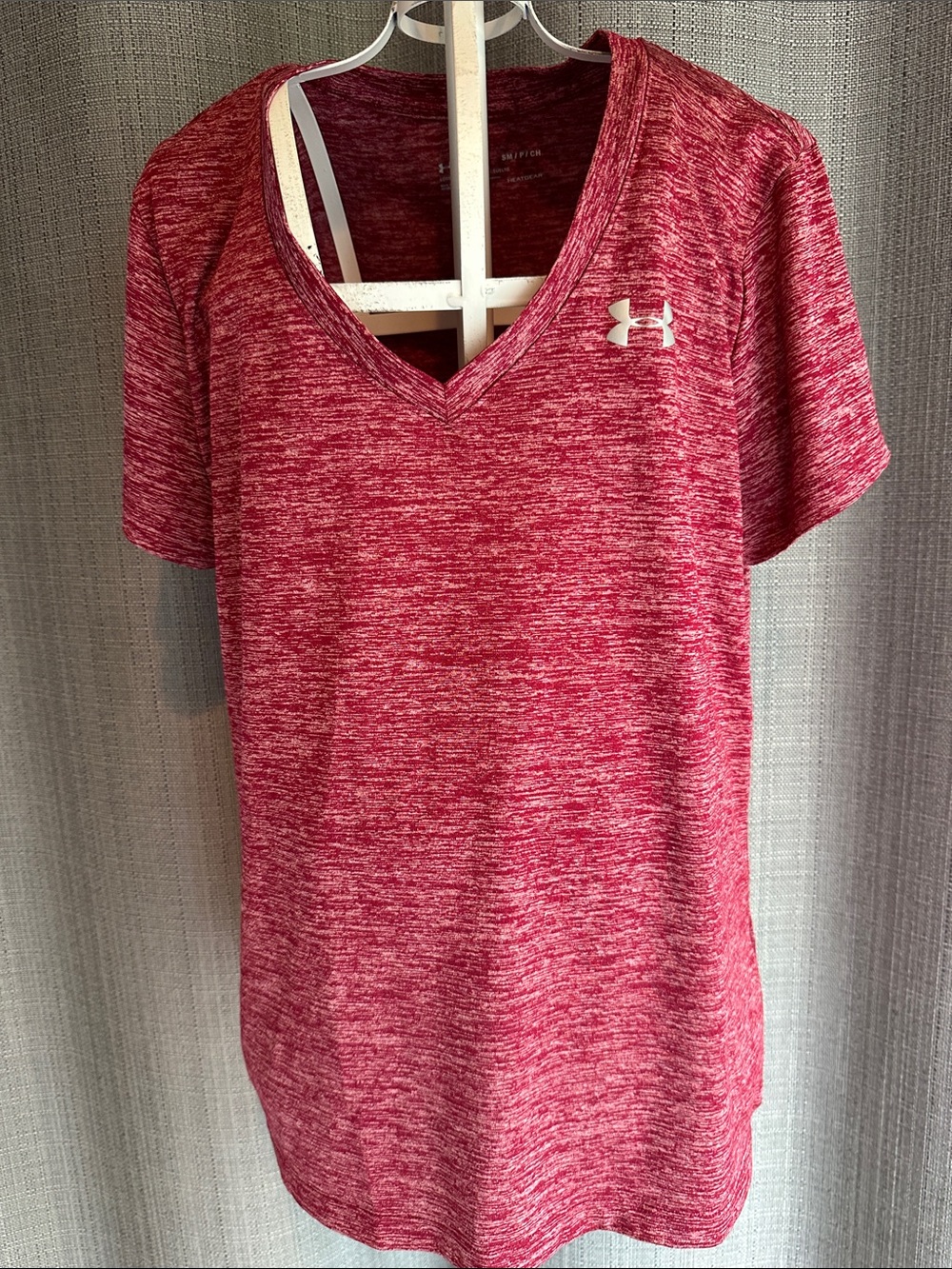 Under Armour Women's Red Heather V-Neck Performance Tee - White Logo
